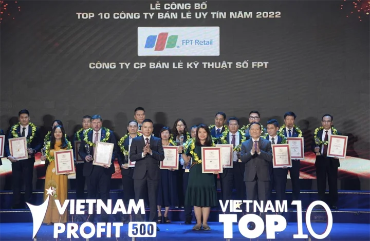 FPT Retail được vinh danh công ty bán lẻ uy tín năm 2022